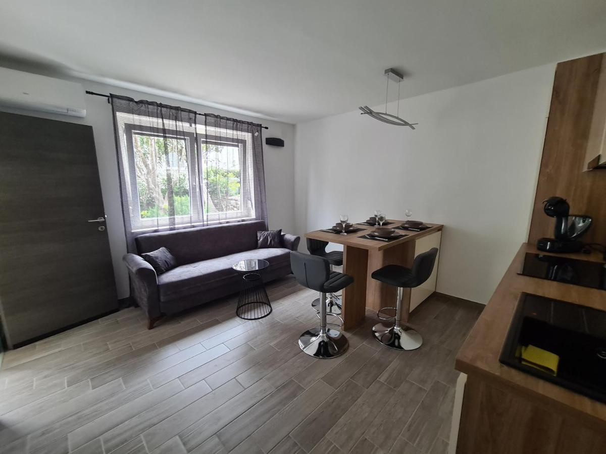 Apartman Nika Crikvenica Eksteriør bilde