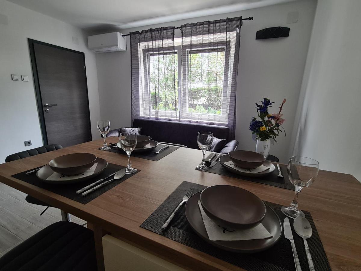 Apartman Nika Crikvenica Eksteriør bilde